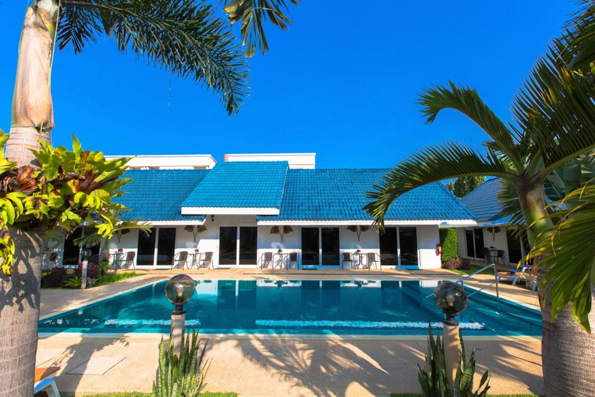 Station touristique Airport Phuket Nai Yang Beach