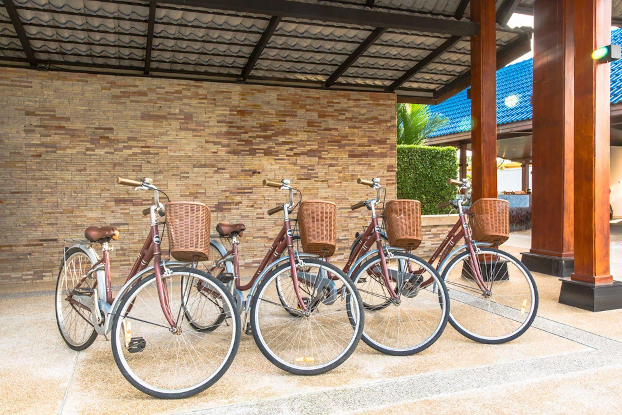 Airport Phuket Station touristique