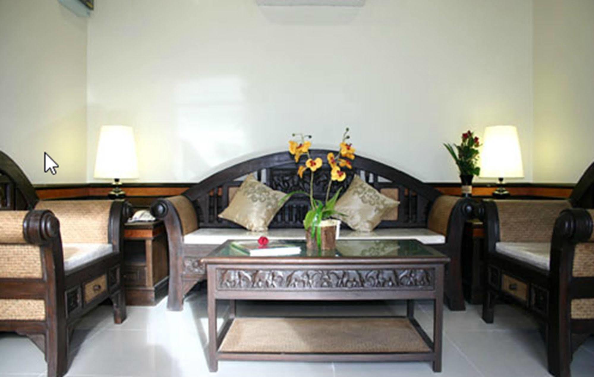 Airport Phuket Station touristique 4*